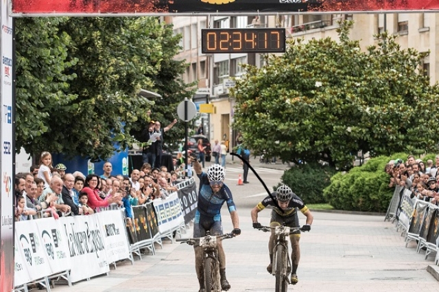 Premiere of MMR Asturias Bike Race  